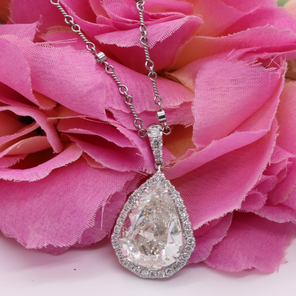 18.83 Carat Superman Diamond Shape - Picture 5 of 7